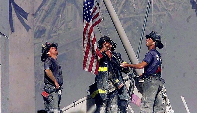 11_s_bomberos_bandera.jpg